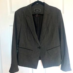 Le Chateau Suit Jacket